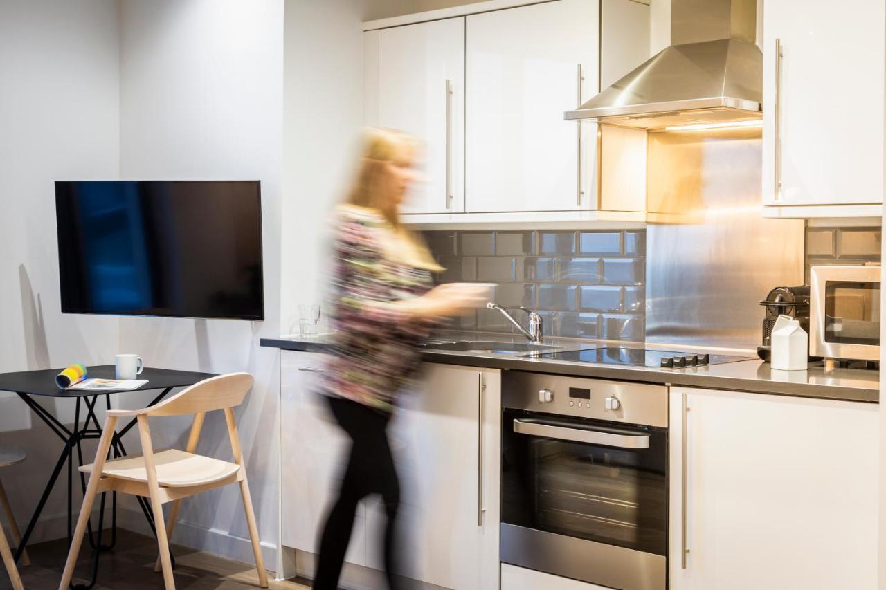 Aparthotel Adagio London Брентфорд Экстерьер фото