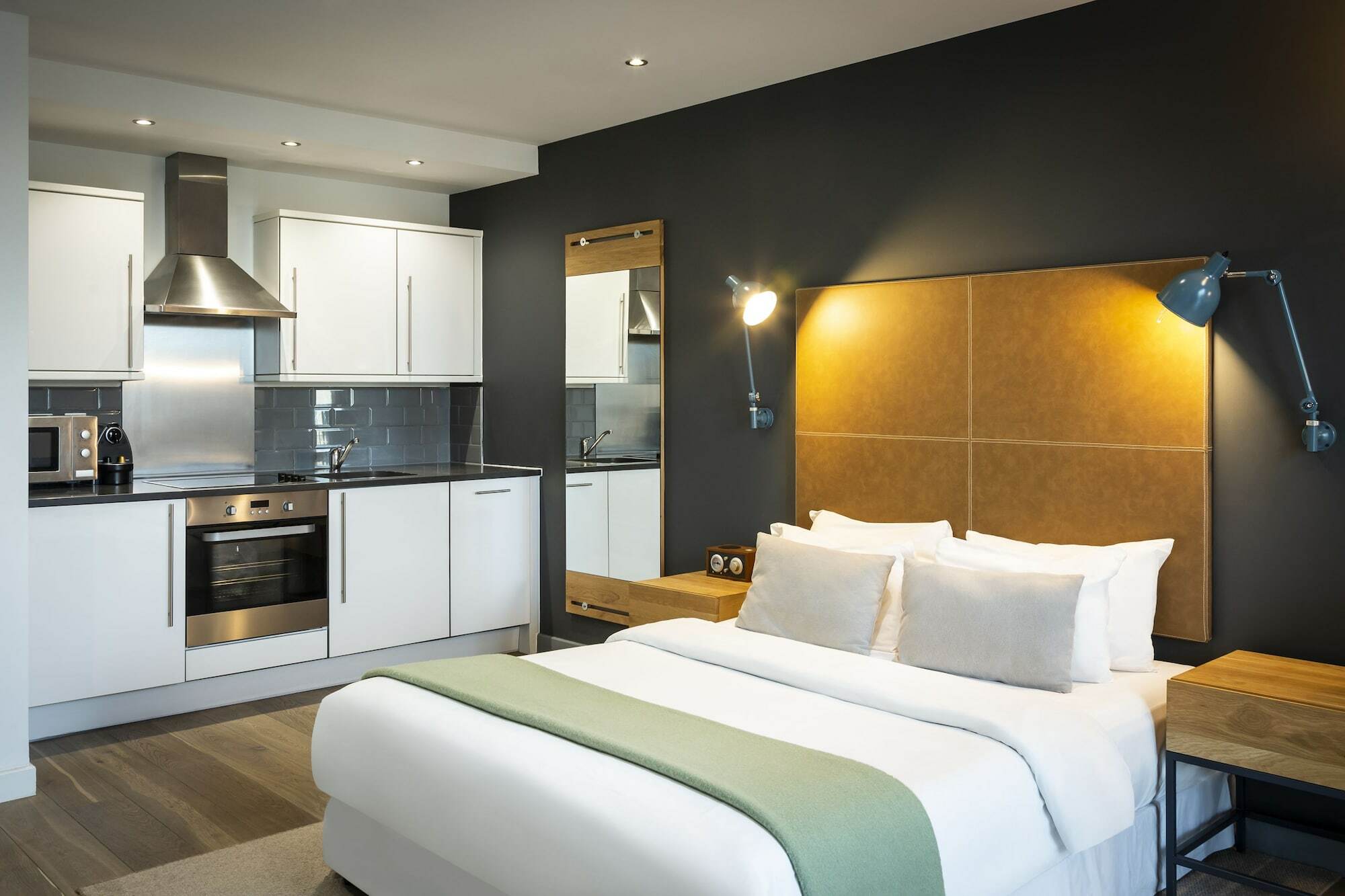 Aparthotel Adagio London Брентфорд Экстерьер фото